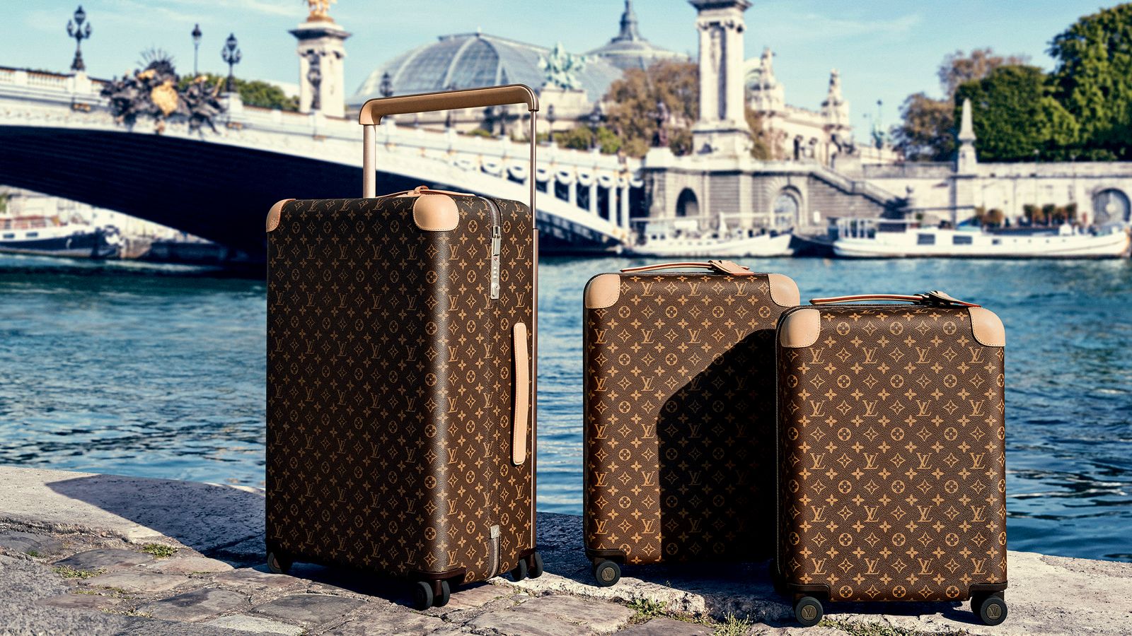 WORLD LXRY Louis Vuitton Marc Newson Rolling Luggage